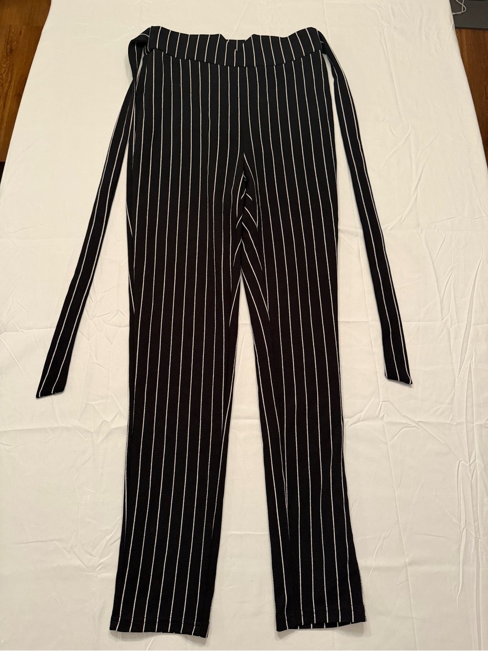 SHEIN Black White Pinstripe Tie-Waist Skinny Pants